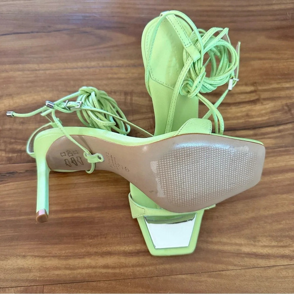 Schutz Vikki T-strap Lace-up heeled Sandal Size: 7B in Lime Green - Picture 5 of 6